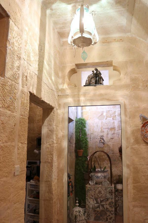 Corto Maltese Hotel Cospicua Exterior foto